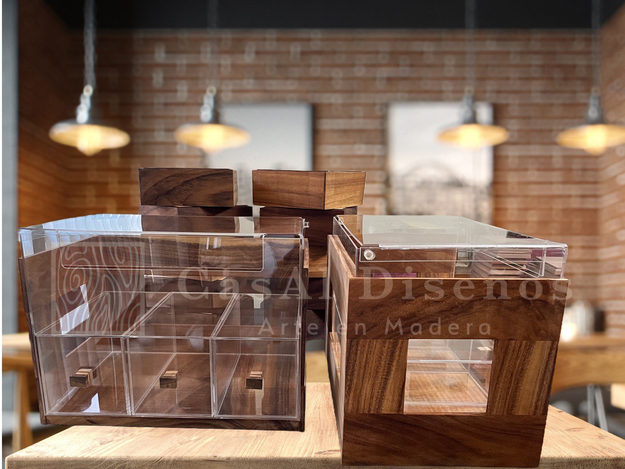 Panera rústica de madera y acrílicoPanera rústica de madera y acrílico